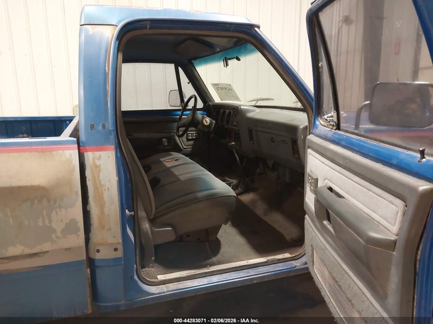 1991 Dodge W-Series W150