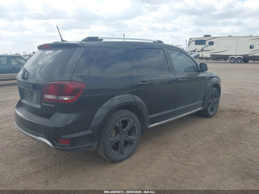 2018 Dodge Journey Crossroad