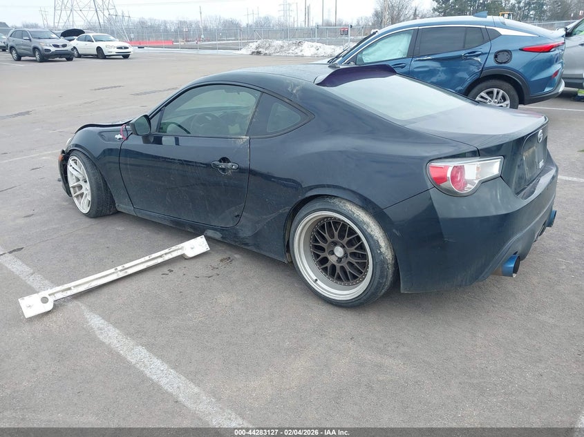 Vin: jf1znaa12d1731766, lot: 44779463, scion fr-s 20133