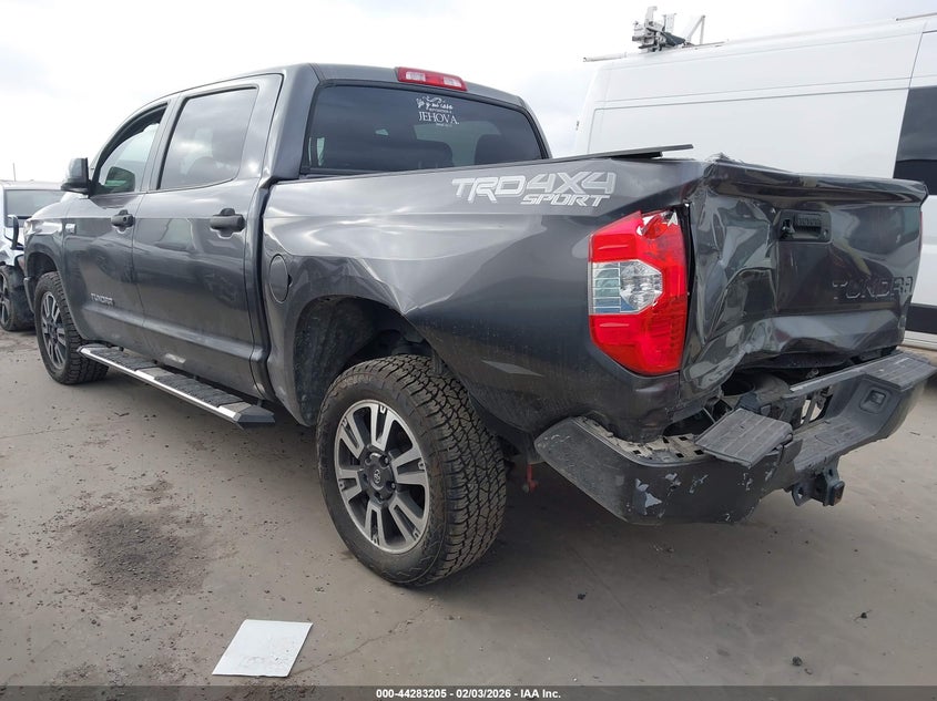 2018 Toyota Tundra Sr5 5.7L V8