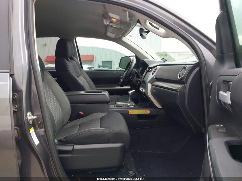 2018 Toyota Tundra Sr5 5.7L V8