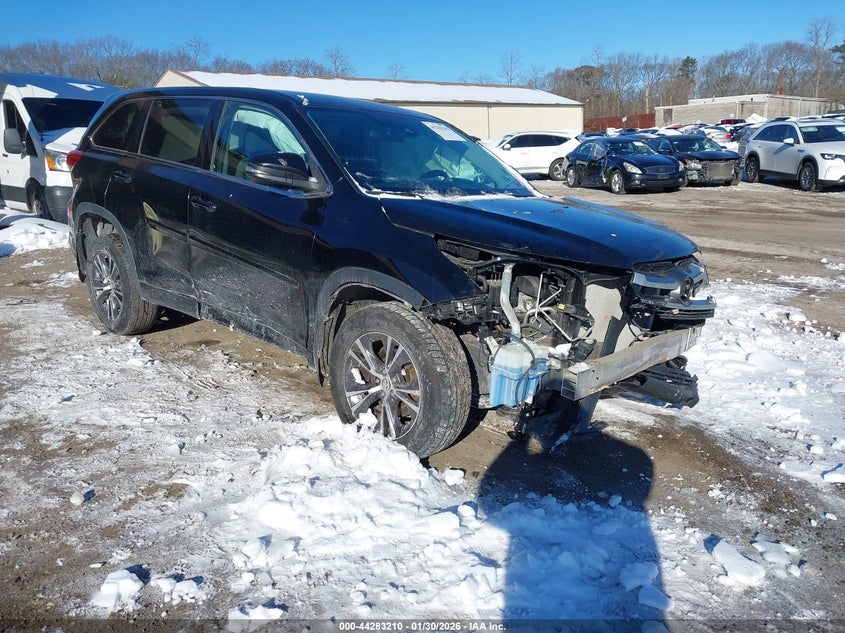 2018 Toyota Highlander Le