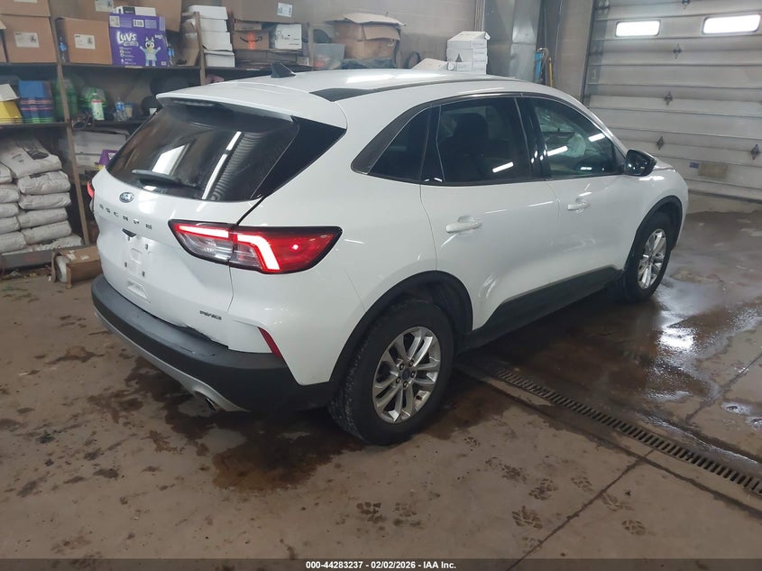 2022 Ford Escape Se