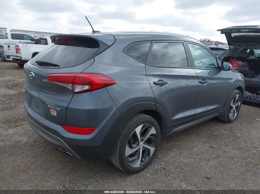 2016 Hyundai Tucson Sport