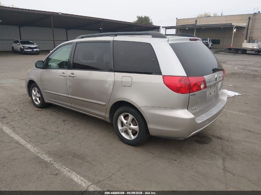 2006 Toyota Sienna Le