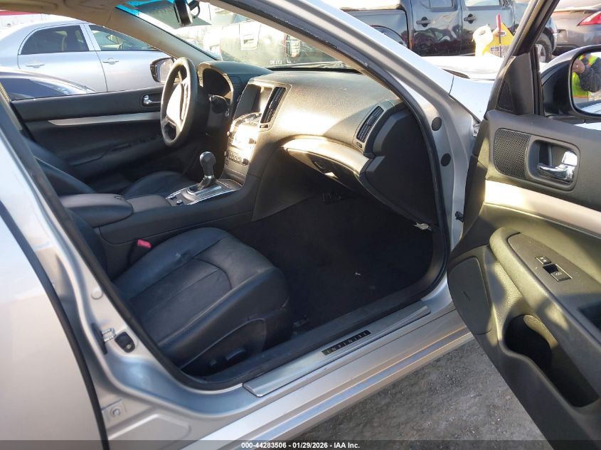 2011 Infiniti G37 Journey