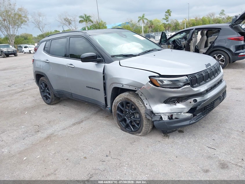 2023 Jeep Compass Altitude 4X4