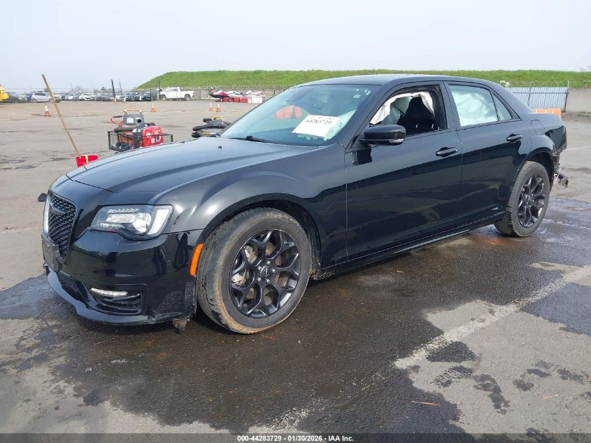 2023 Chrysler 300 Touring L Awd