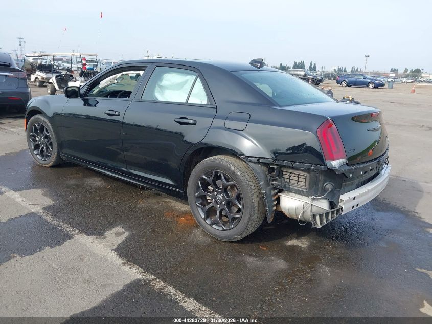 2023 Chrysler 300 Touring L Awd