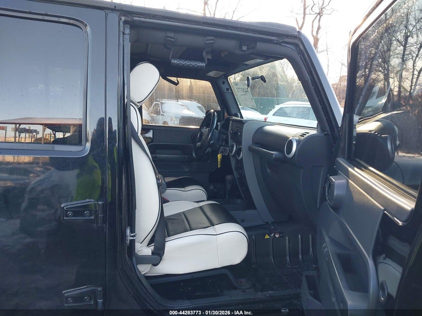 2010 Jeep Wrangler Unlimited Sahara