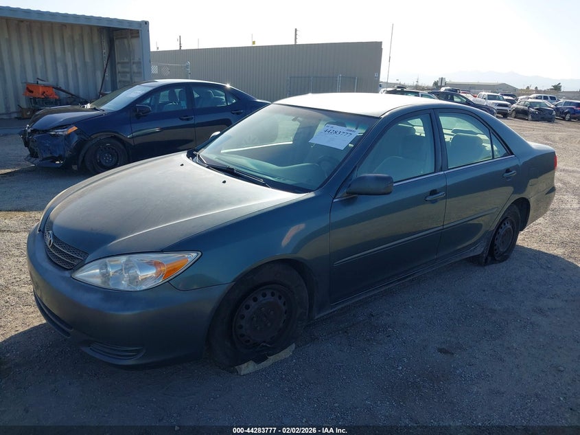 2004 Toyota Camry Le