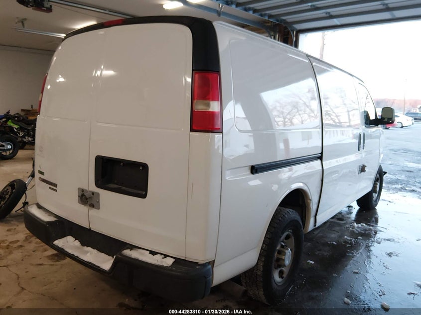 2011 Chevrolet Express 2500 Work Van