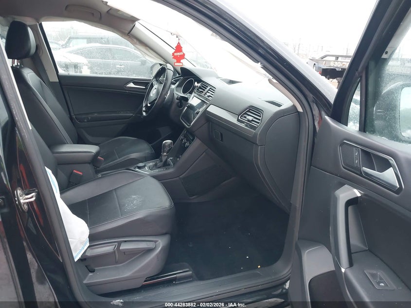 2018 Volkswagen Tiguan 2.0T Se/2.0T Sel