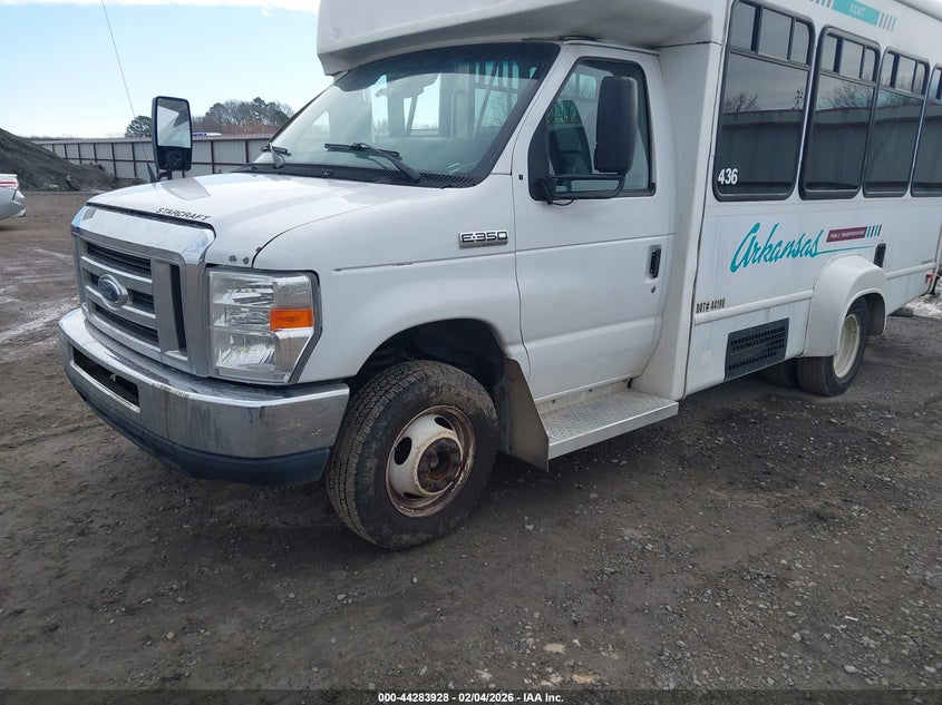 2017 STARCRAFT RV COMPANY E-350 CUTAWAY auction photo 2