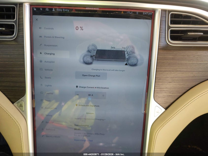 2016 Tesla Model X 60D/70D/75D/90D VIN: 5YJXCAE21GF009999 Lot: 44283971