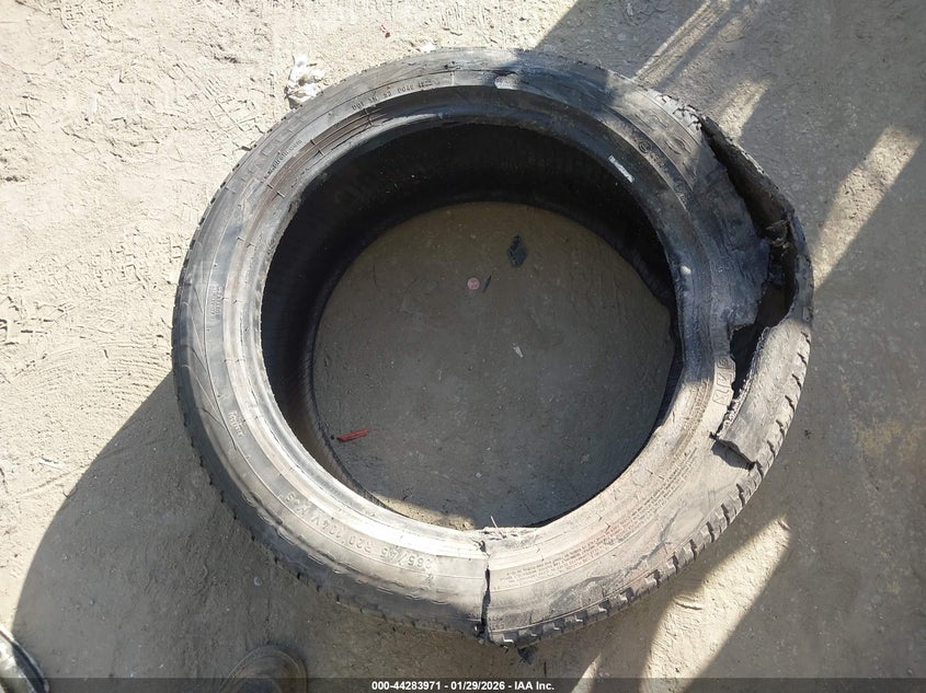 2016 Tesla Model X 60D/70D/75D/90D VIN: 5YJXCAE21GF009999 Lot: 44283971