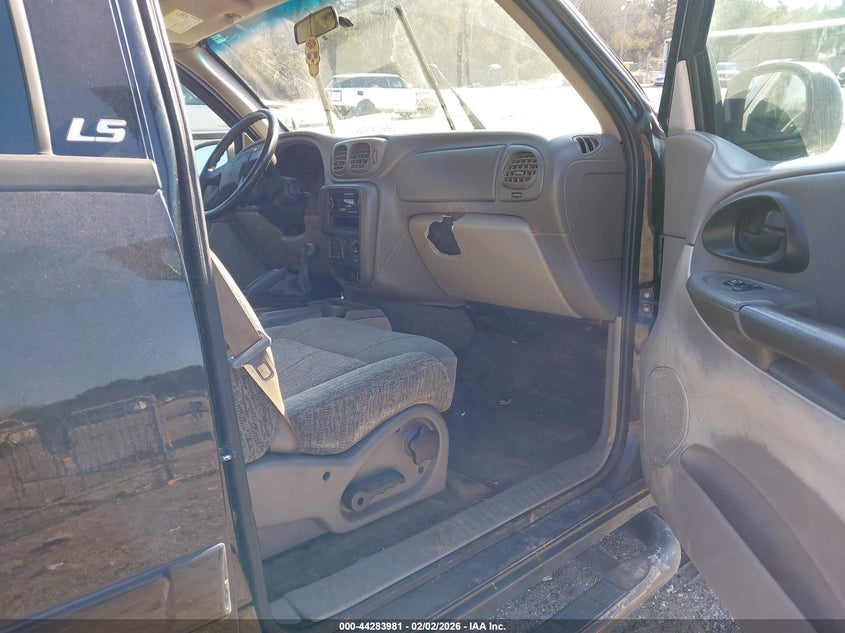 2002 Chevrolet Trailblazer Ls