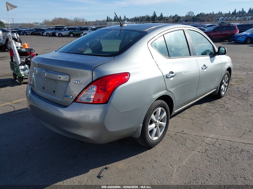 Vin: 3n1cn7ap9cl922666, lot: 44780340, nissan versa 1.6 sl 20124