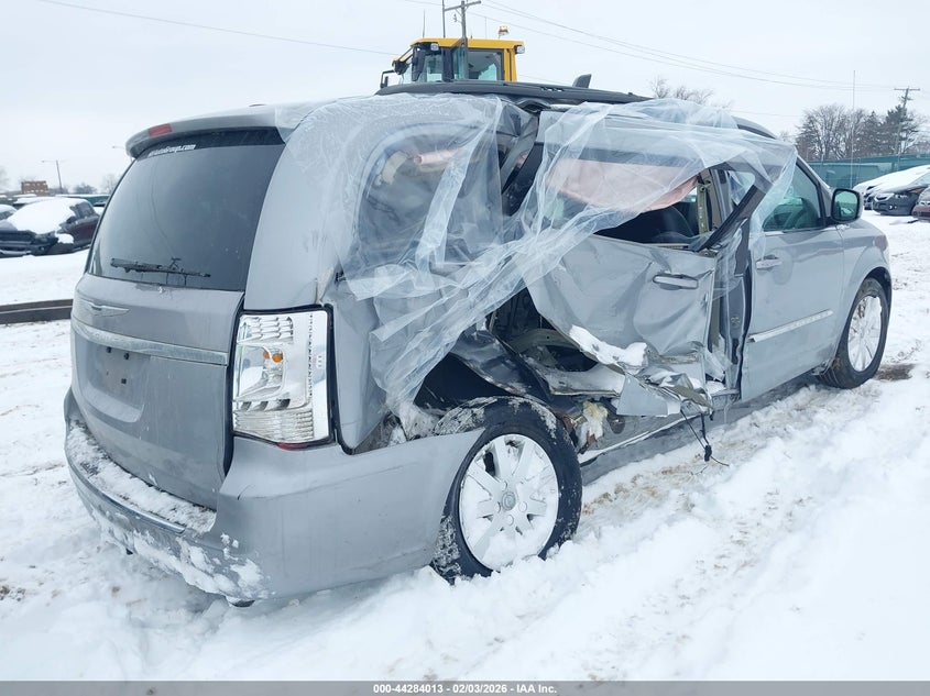 2013 Chrysler Town & Country Touring
