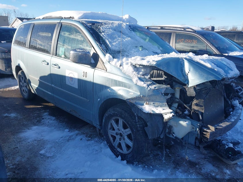 2010 Chrysler Town & Country Touring Plus