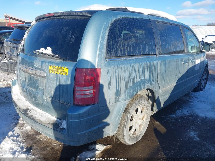 2010 Chrysler Town & Country Touring Plus