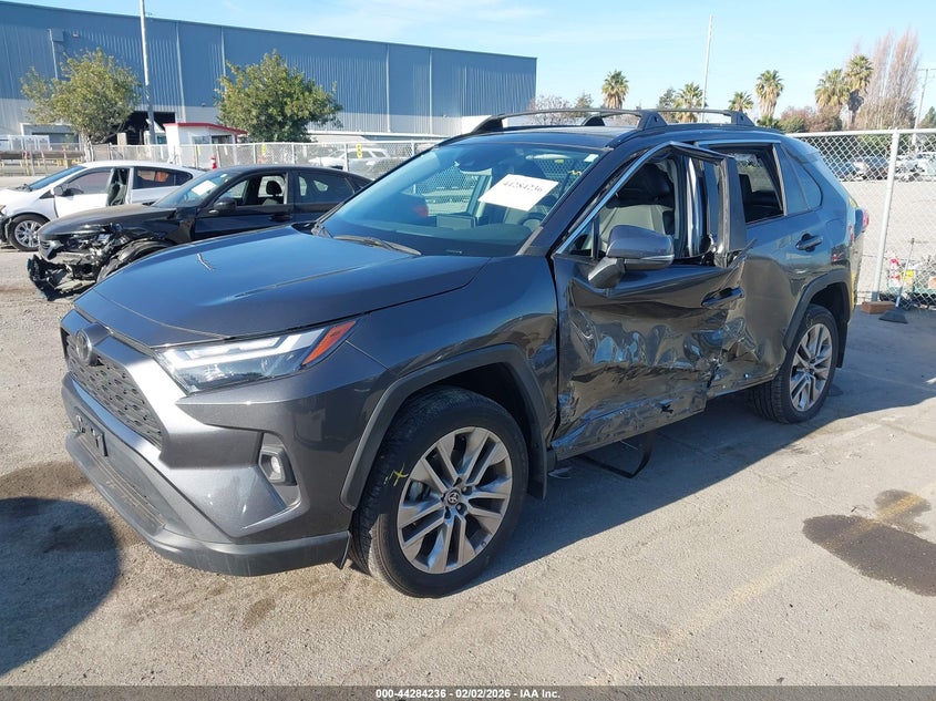 2022 Toyota Rav4 Xle Premium