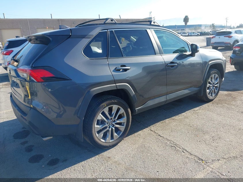 2022 Toyota Rav4 Xle Premium