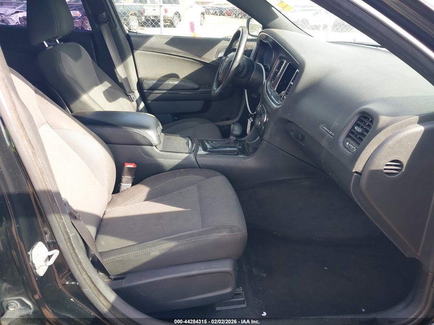 2016 Dodge Charger Se