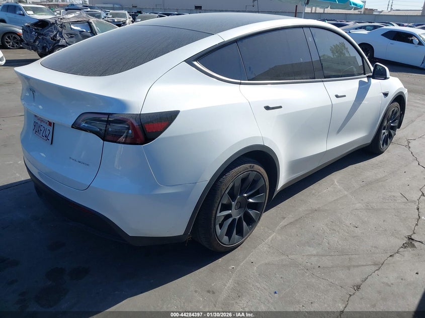 2023 Tesla Model Y Awd/Long Range Dual Motor All-Wheel Drive