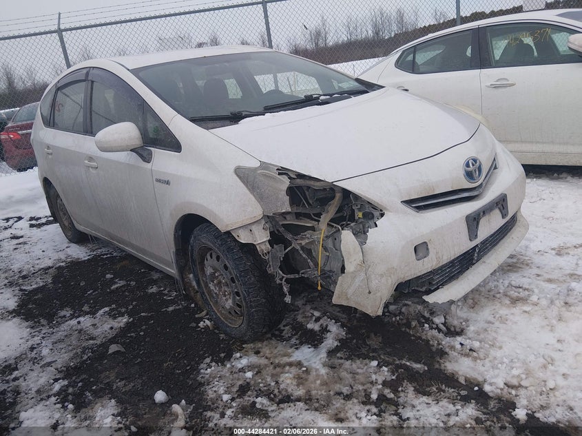 2013 Toyota Prius V Two