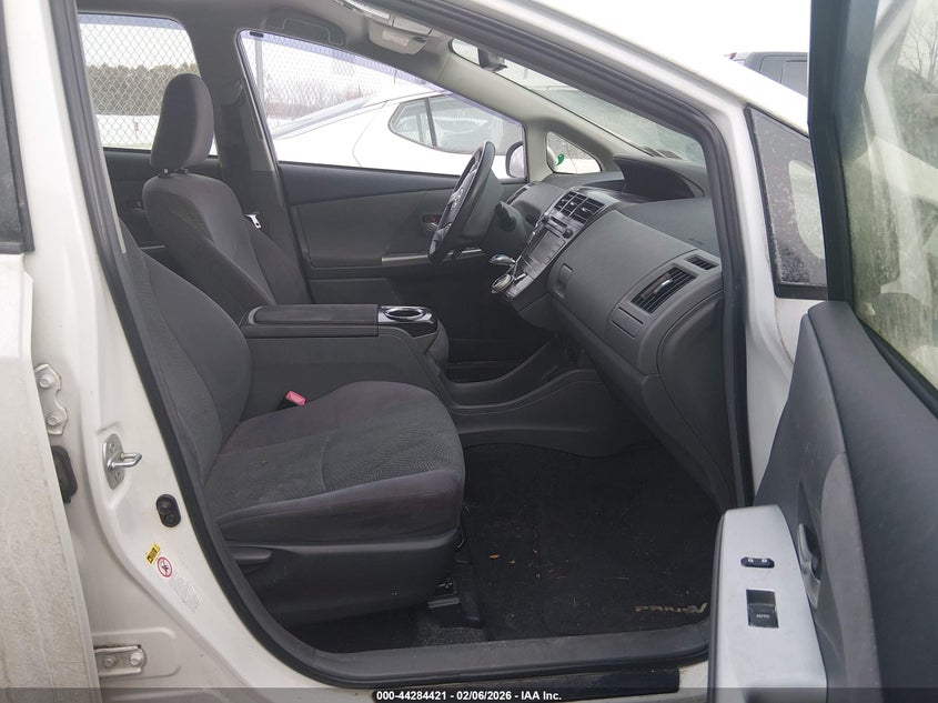 2013 Toyota Prius V Two