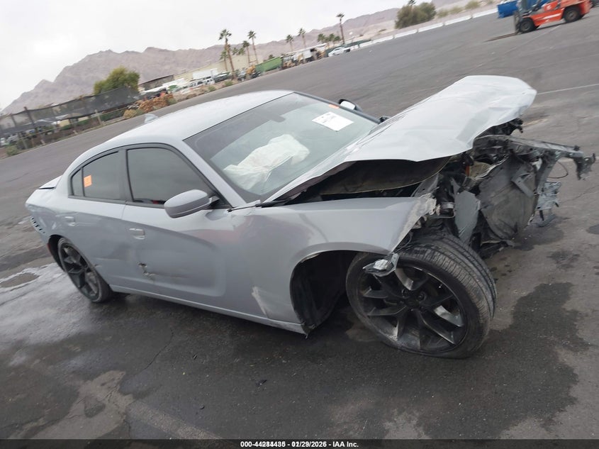 VIN 2C3CDXBG4NH182992 2022 DODGE CHARGER SXT RWD