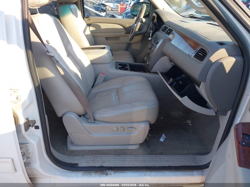 2011 GMC Yukon Xl 1500 Slt