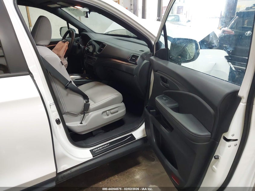 2025 Honda Passport Awd Ex-L