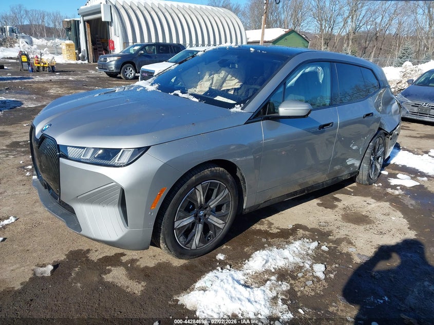 2026 BMW Ix xDrive45