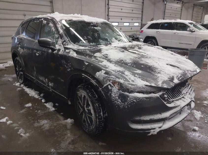 Vin: jm3kfbcm7j0456555, lot: 44781084, mazda cx-5 touring 2018 img_1