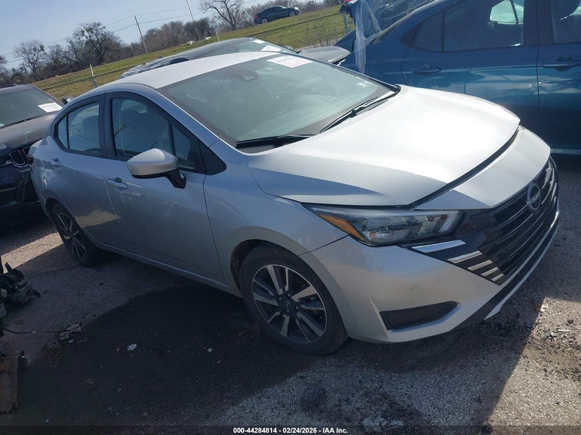 2025 Nissan Versa 1.6 Sv