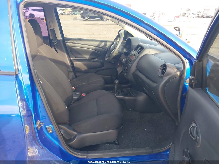 2015 Nissan Versa 1.6 S+