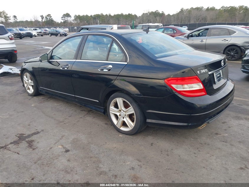 2011 Mercedes-Benz C 300 Luxury 4Matic/Sport 4Matic