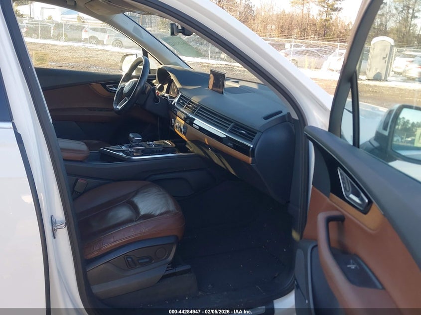 VIN WA1LAAF77HD043723 2017 AUDI Q7 3.0T PREMIUM