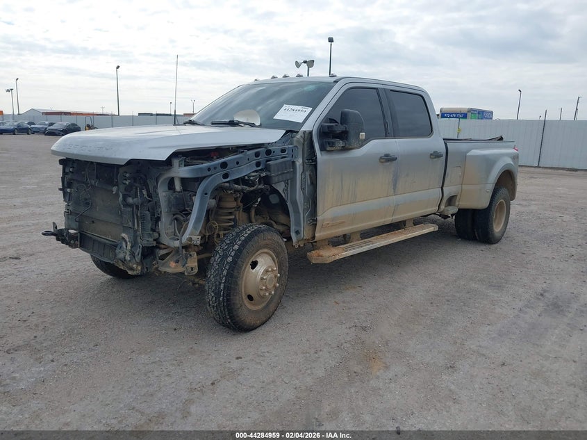2024 FORD F-350 auction photo 2
