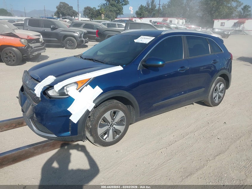Vin: kndcb3lcxk5241827, lot: 44781389, kia niro lx 20192