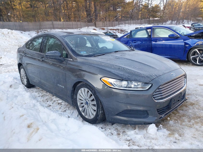 2015 Ford Fusion Hybrid S