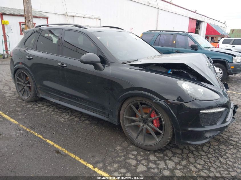 2013 Porsche Cayenne Gts