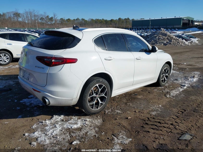 2021 Alfa Romeo Stelvio Ti Awd