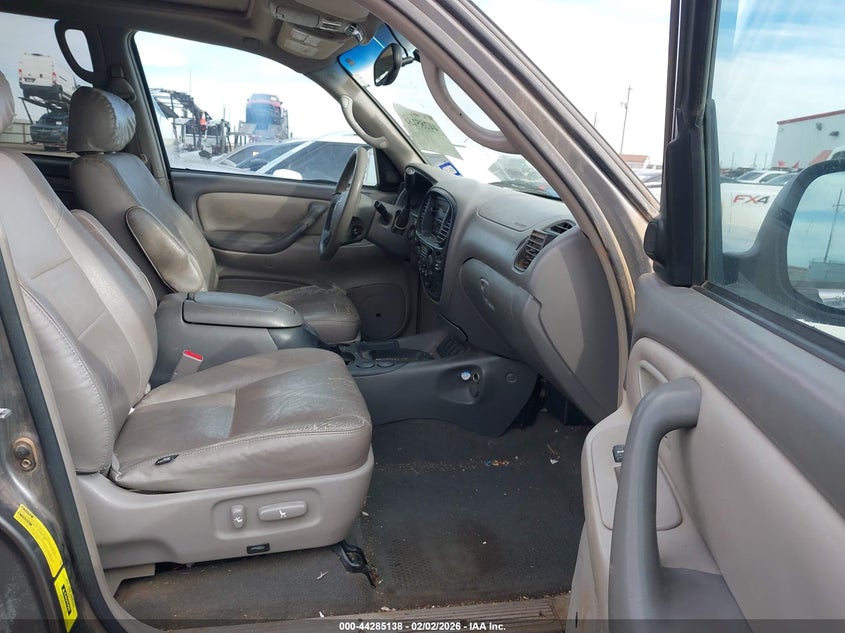 2005 Toyota Sequoia Sr5 V8