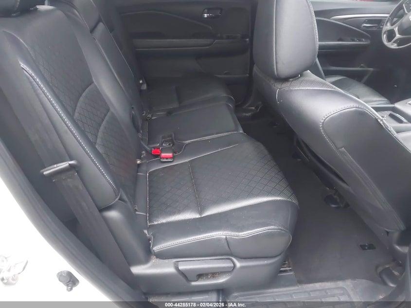 VIN 5FNYF8H53KB012096 2019 HONDA PASSPORT EX-L