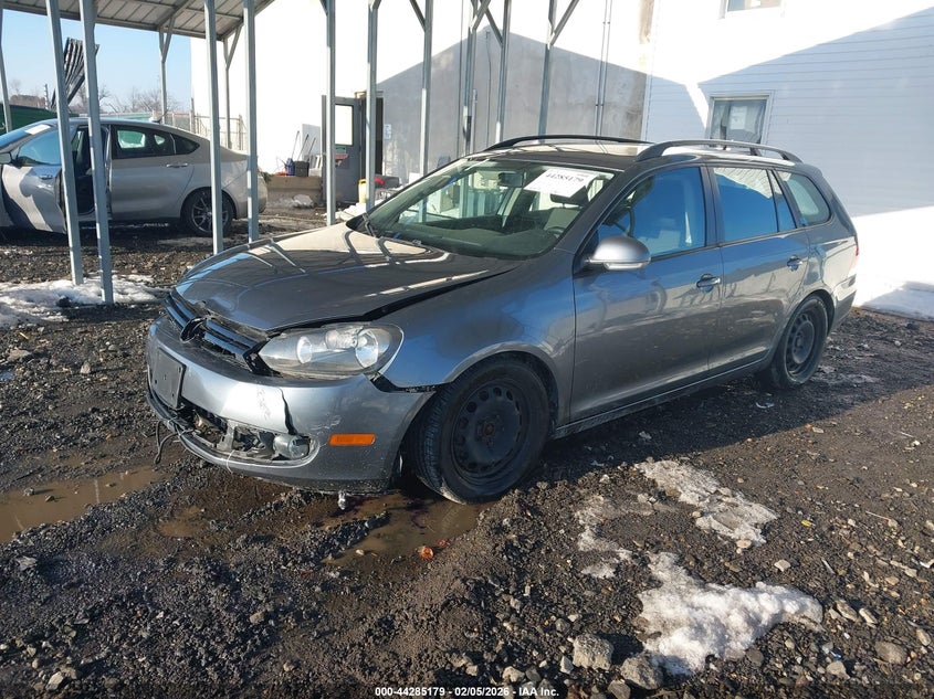 2011 Volkswagen Jetta Sportwagen 2.5L S
