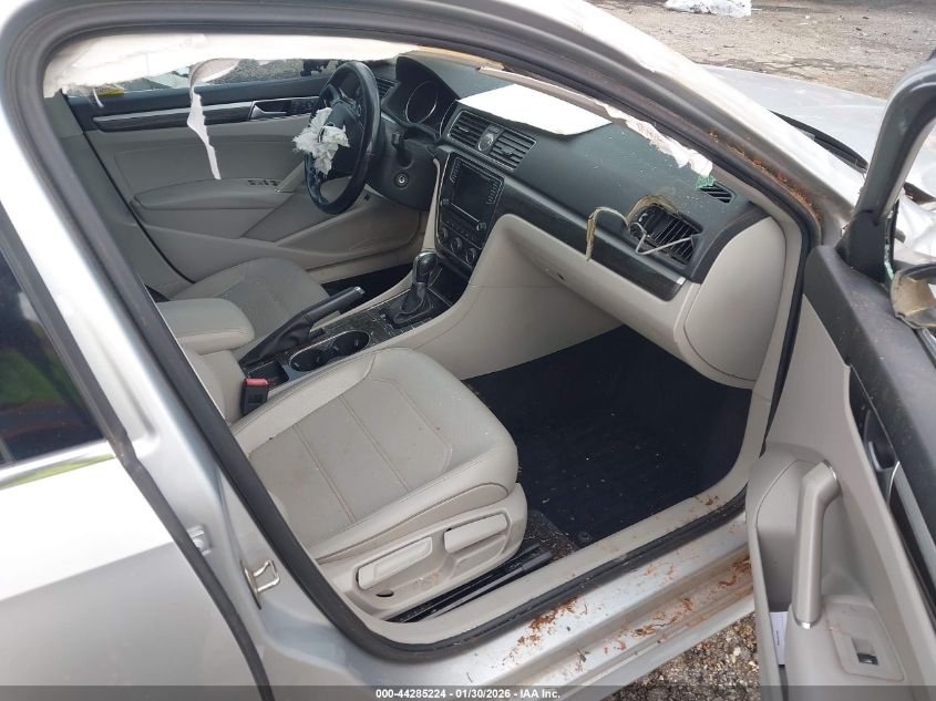 2016 Volkswagen Passat 1.8T Se