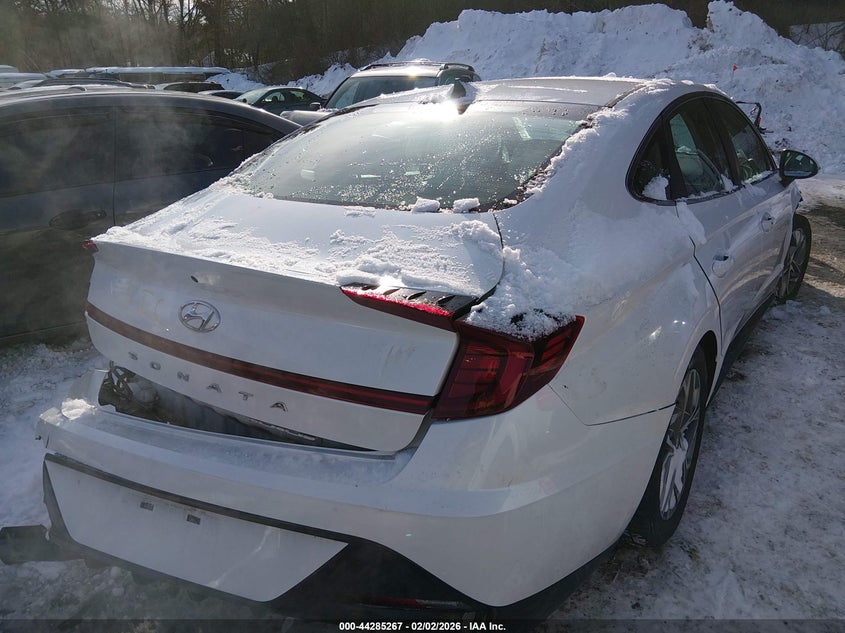2022 Hyundai Sonata Sel
